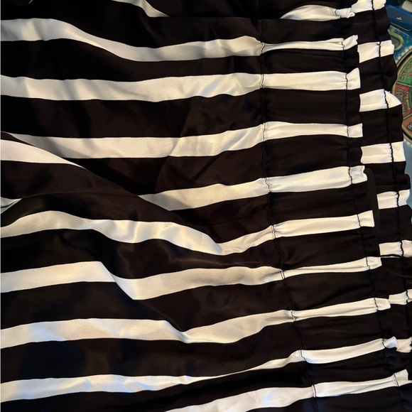 Gstq Overlay Pull On Pants NWT Size Small - Picture 6 of 8